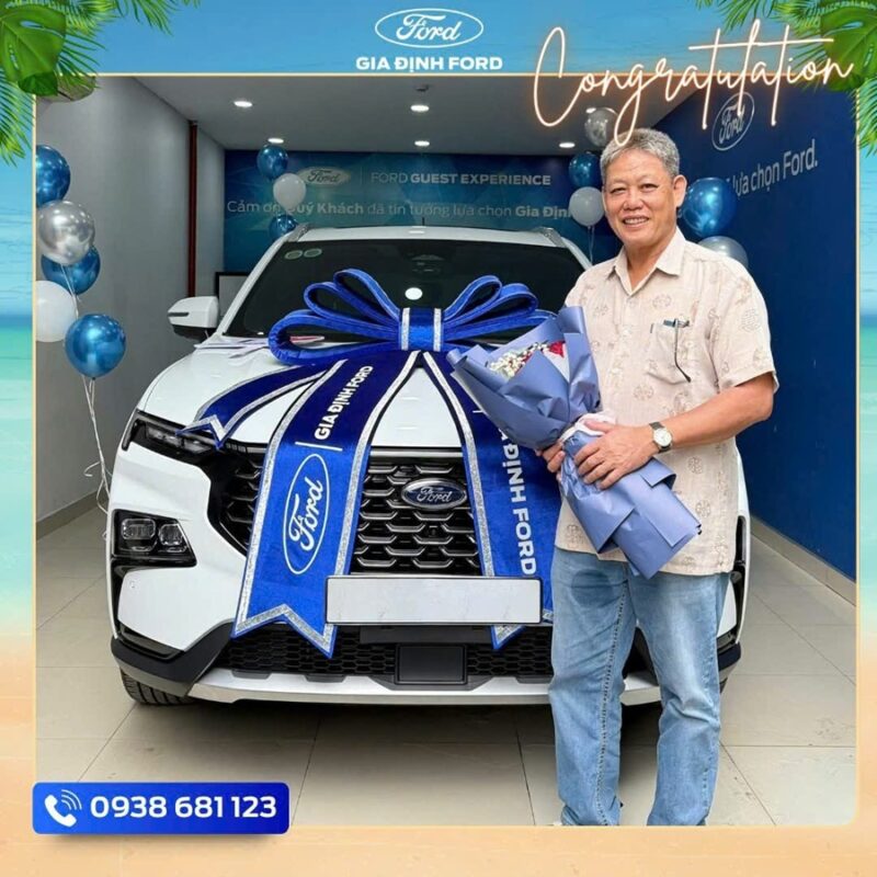 Showroom xe Gia Định Ford