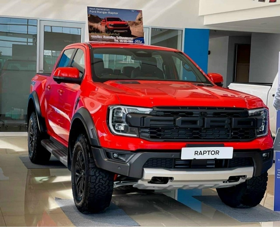 Showroom xe Gia Định Ford